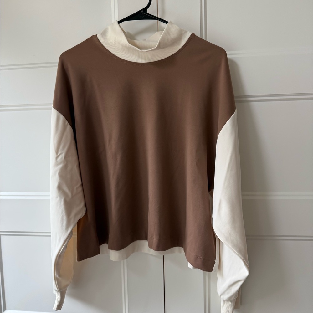 Athleta Brown and Cream Sweatshirt - Picture 3 of 8